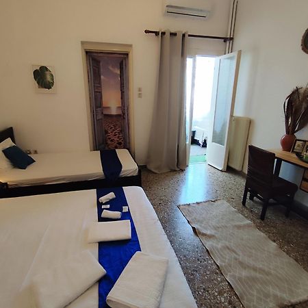 Cozy Room In Quiet Neighbourhood Athena Bagian luar foto