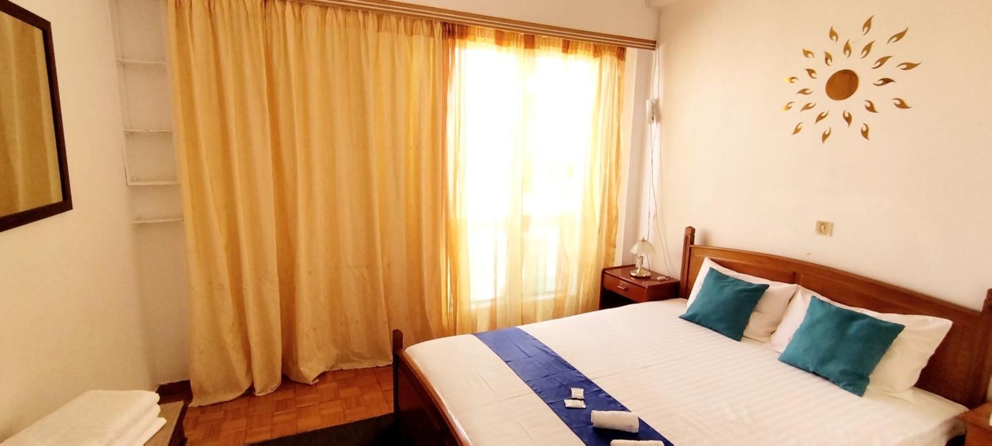 Cozy Room In Quiet Neighbourhood Athena Ruang foto
