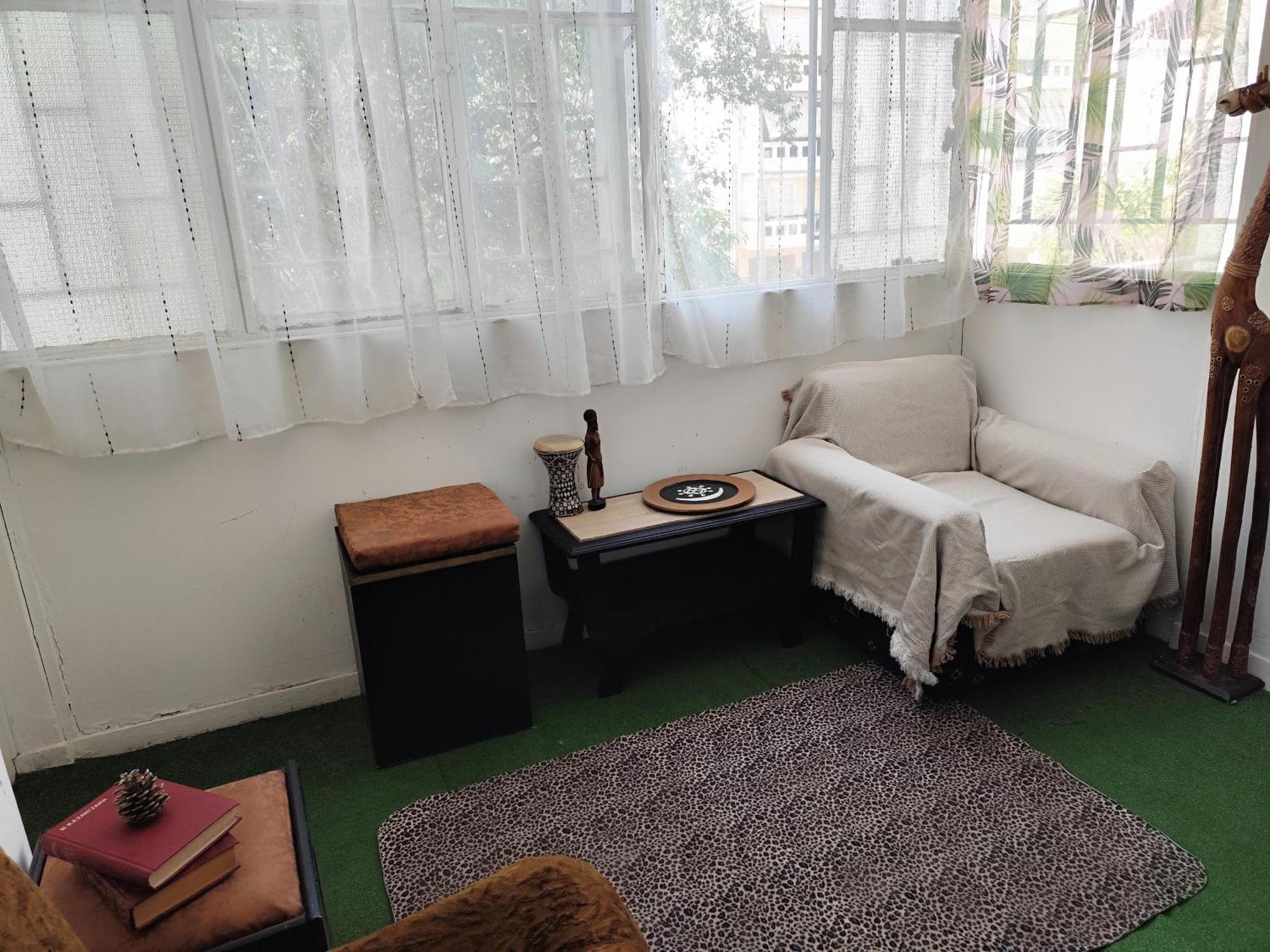 Cozy Room In Quiet Neighbourhood Athena Bagian luar foto