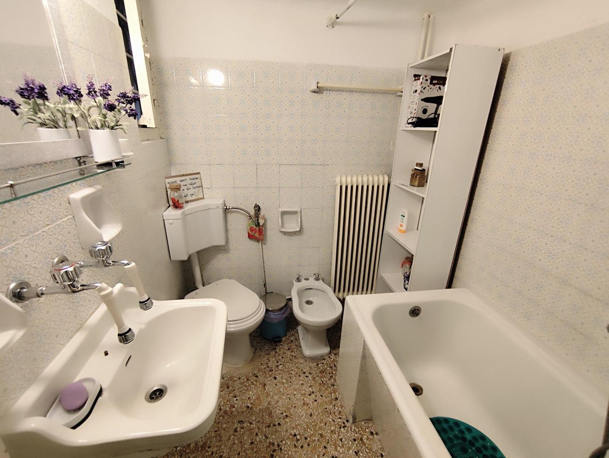 Cozy Room In Quiet Neighbourhood Athena Bagian luar foto
