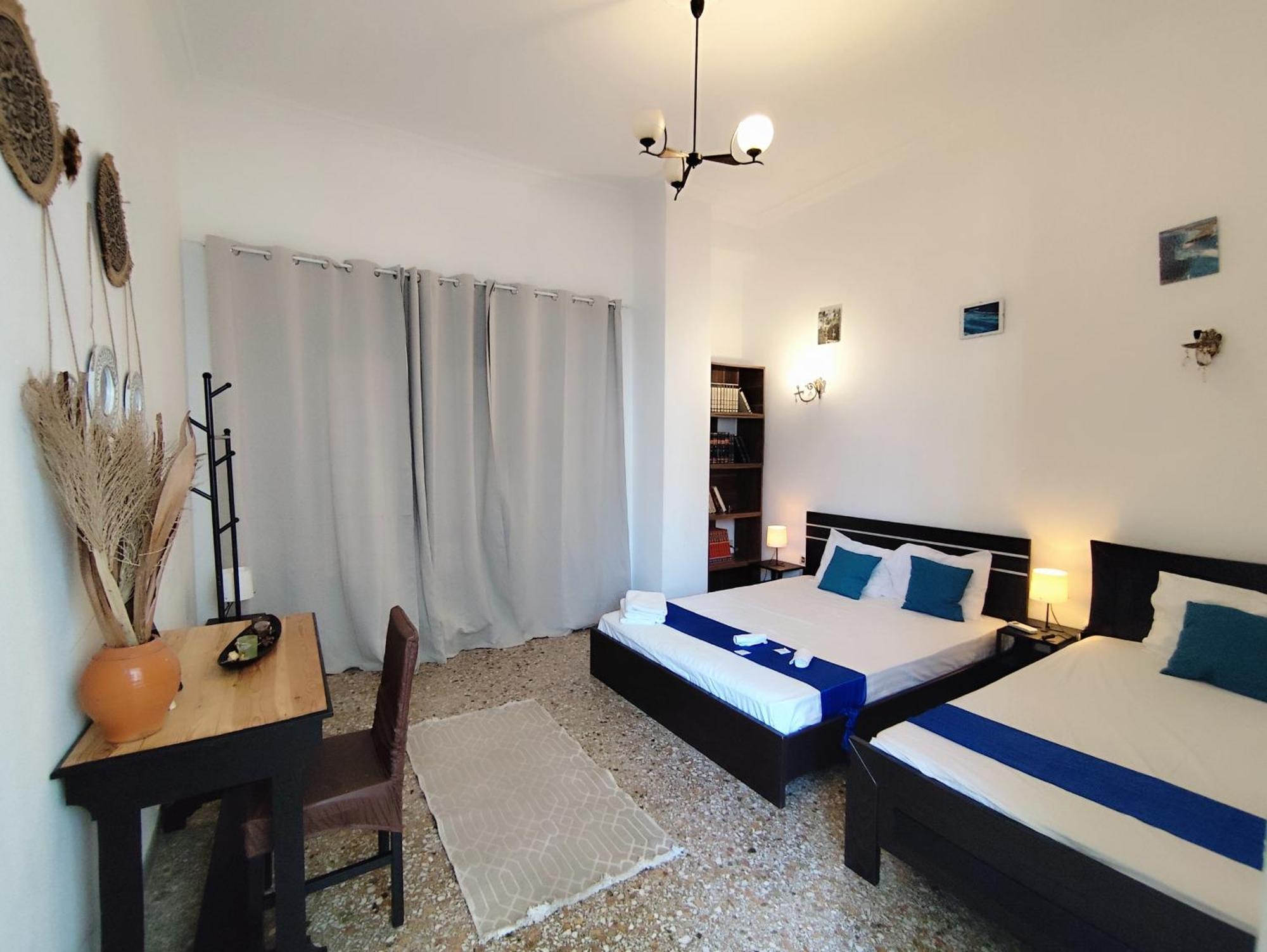 Cozy Room In Quiet Neighbourhood Athena Bagian luar foto